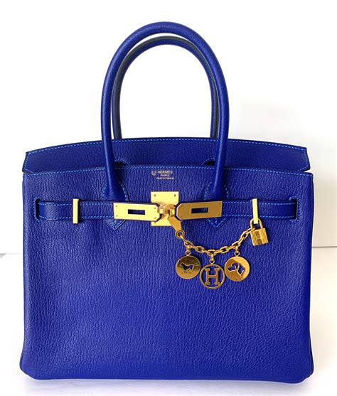 hermes contrast stitching